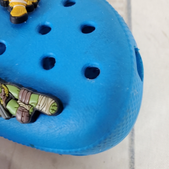 Crocs Classic Clog Blue 12/13 TMNT Nemo Jibbitz - Picture 9 of 14